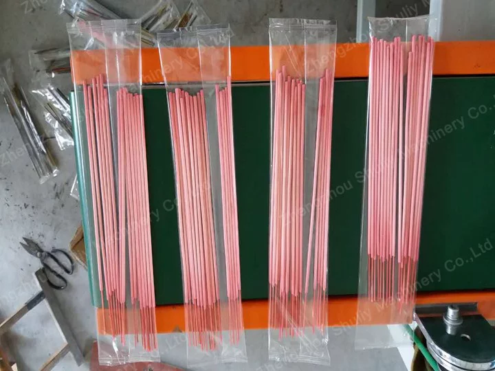 Packaged straws