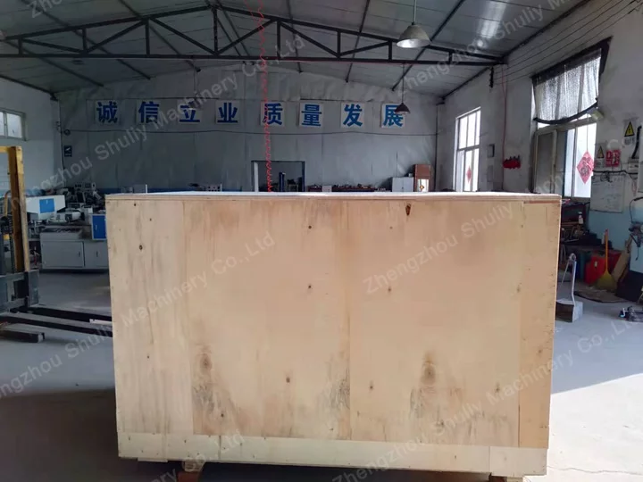 Packing wooden box