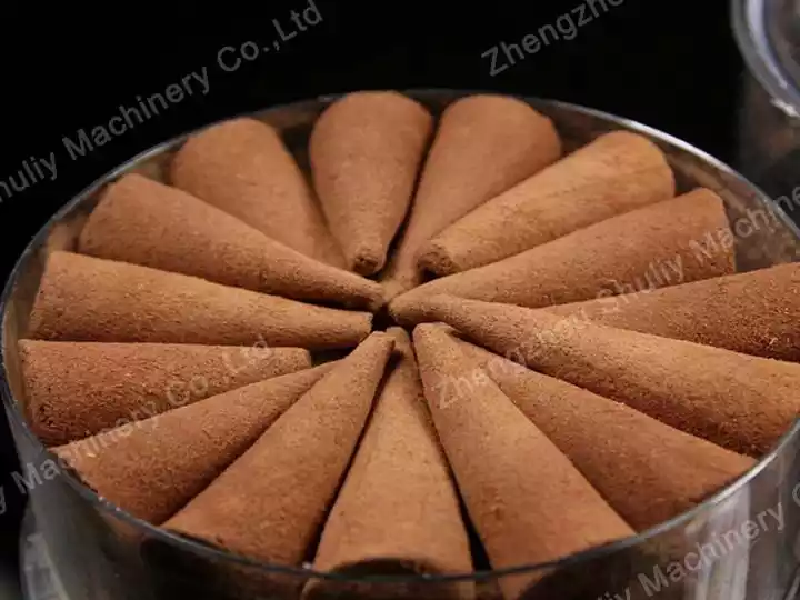 कोन अगरबत्ती मेकर